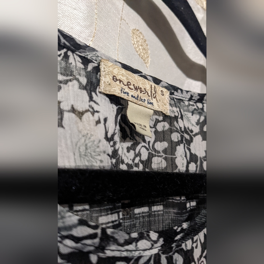 Pretty, Sheer, Flowy Multi Pattern Boho Chic Top … - image 3